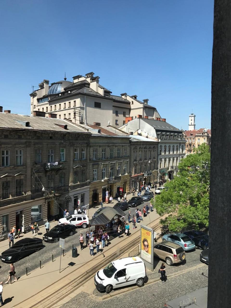 Auberge de jeunesse Baker'S Street à Lviv Extérieur photo