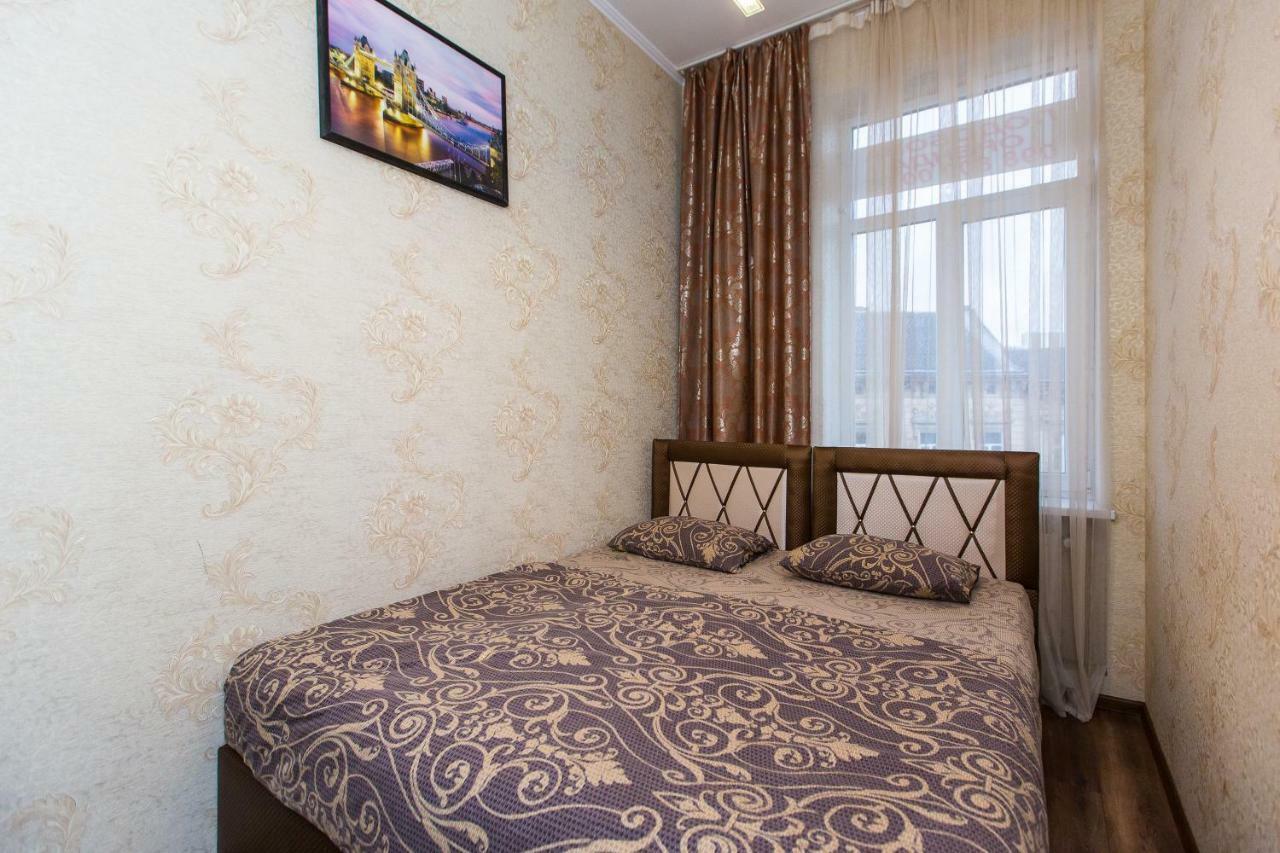 Auberge de jeunesse Baker'S Street à Lviv Extérieur photo